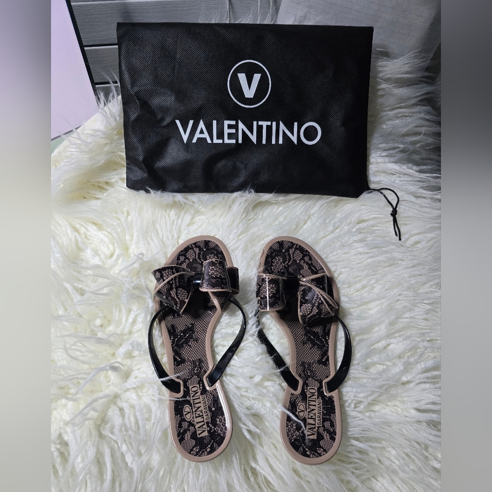 VALENTINO Beige Jelly Lace Print Bow Detail Thong Sandals Size 36